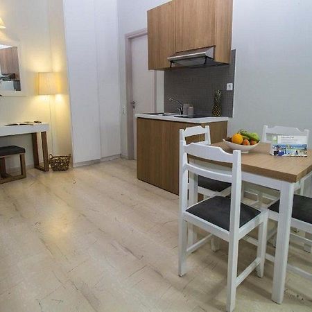 Elia Stalos Apartments Agia Marina  Ngoại thất bức ảnh